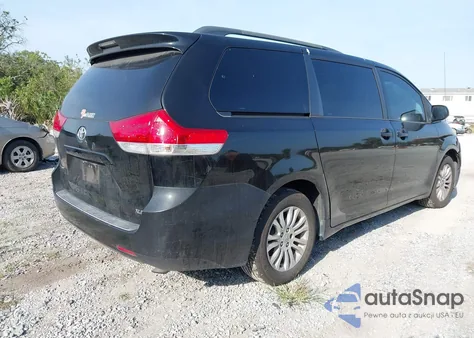 2011 Toyota Sienna Xle V6 z USA, uszkodzony, nr VIN 5TDYK3DC7BS051241